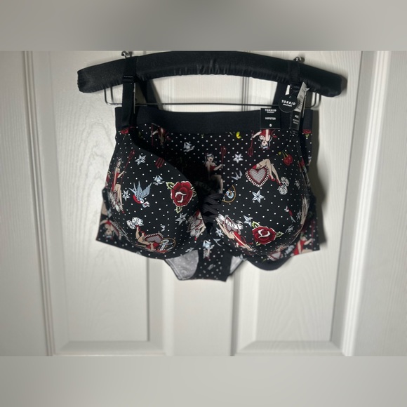 TORRID BUNDLE BRA SALE‼️ - Picture 11 of 16
